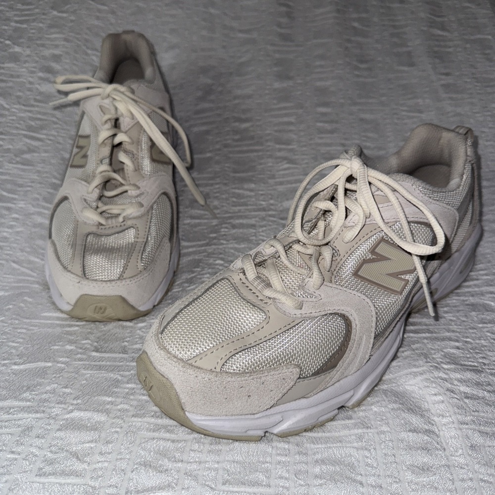 NEW BALANCE 725 Running Shoes Size M8 W9.5 White/Grey/Yellow ML725AF No Box
